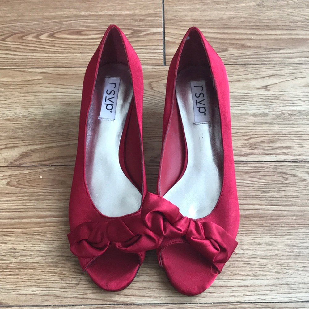 Red mid heels - Picture 2 of 3